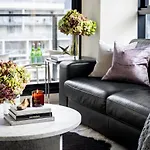Freshly Restyled, 2 Bed Apartment In South Yarra - 4 Nights Plus Only